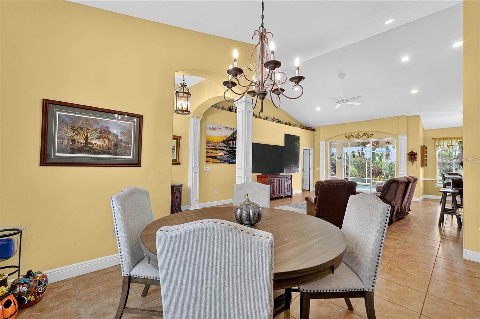 Image 14 of 48 For 2903 Dunhill Circle