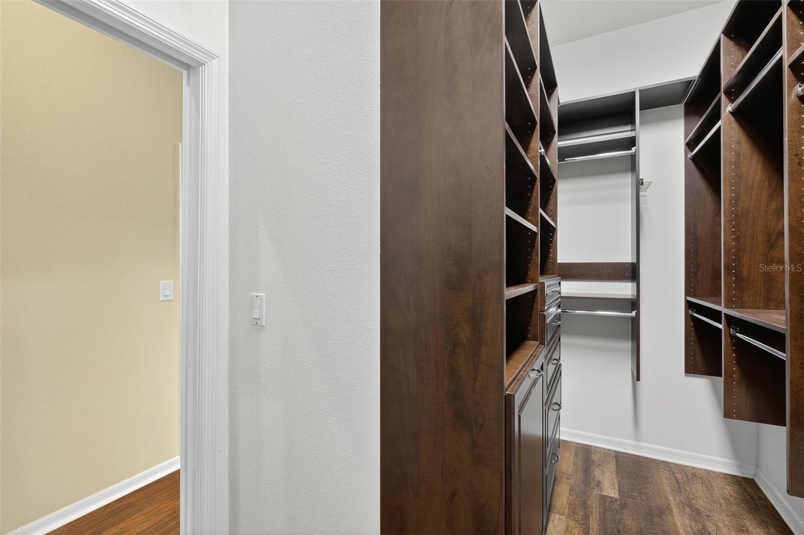 Image 32 of 60 For 803 Hamilton Place Drive