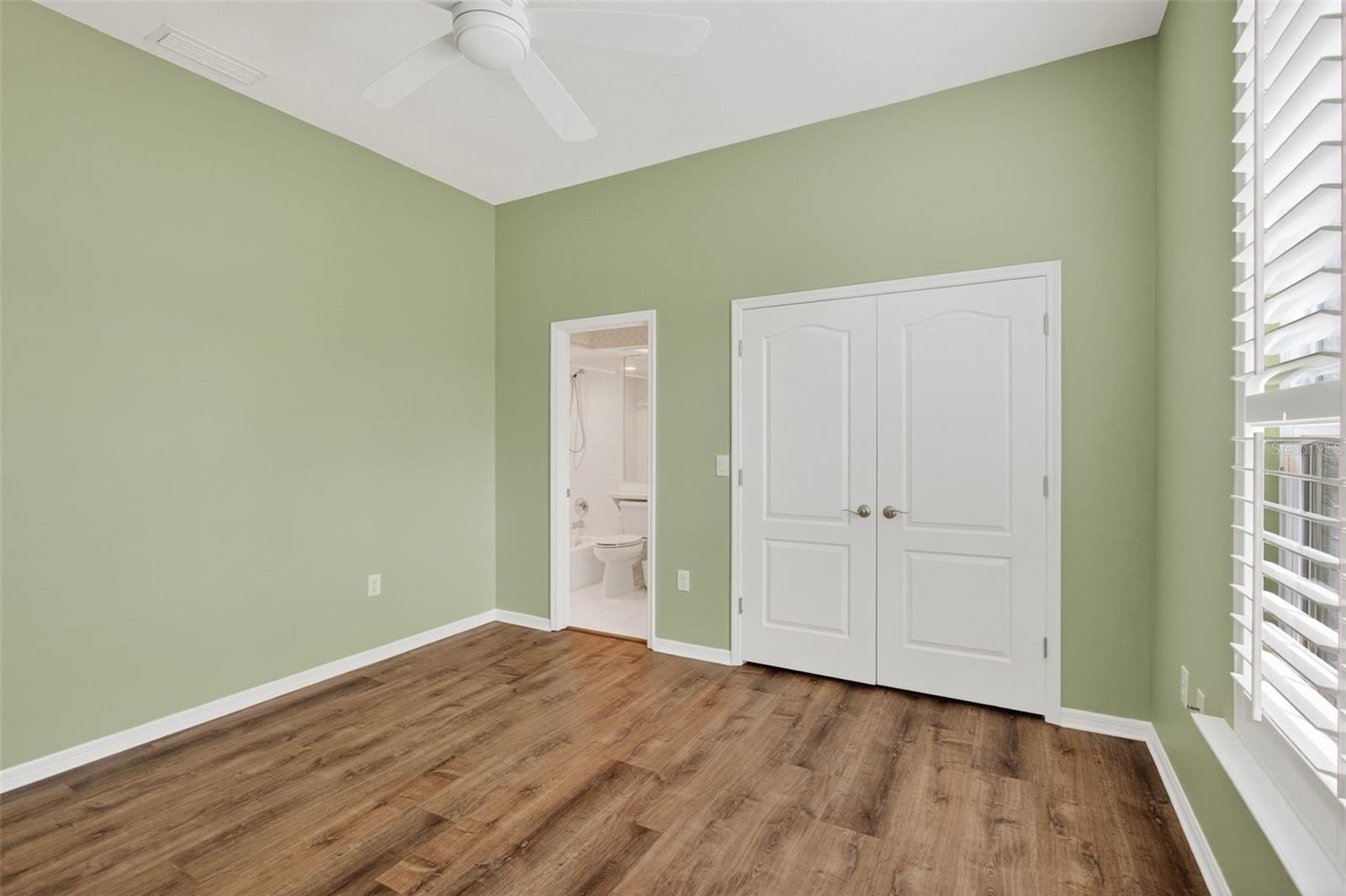 Image 35 of 60 For 803 Hamilton Place Drive