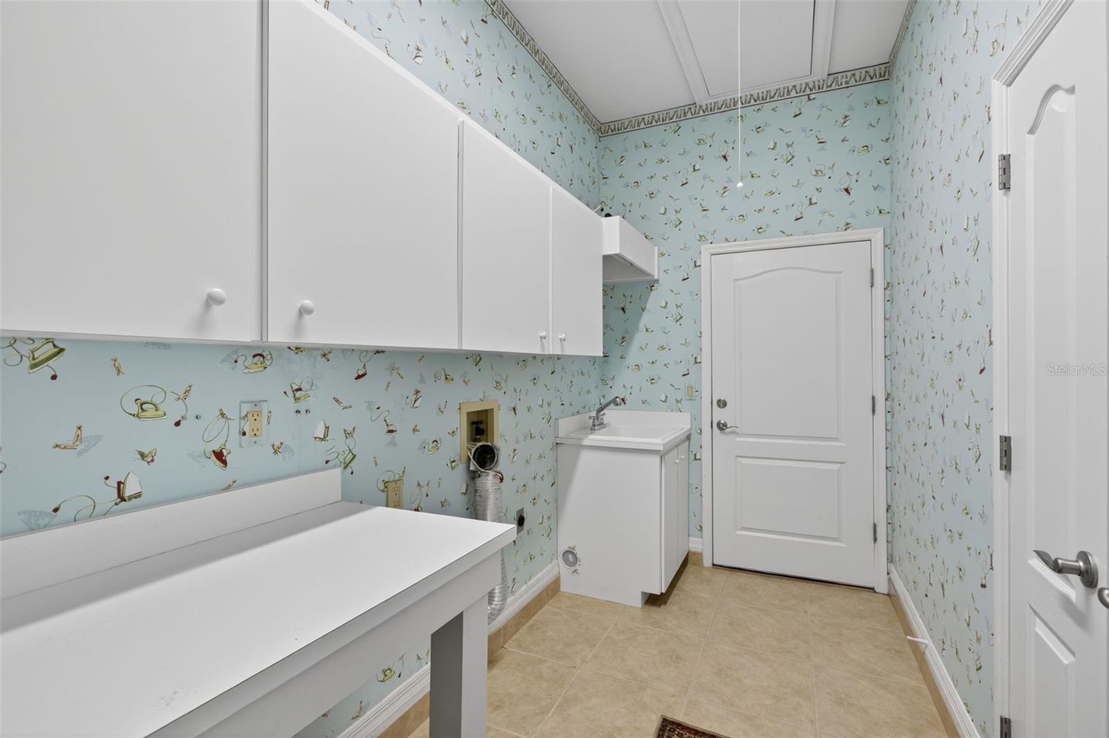 Image 48 of 60 For 803 Hamilton Place Drive