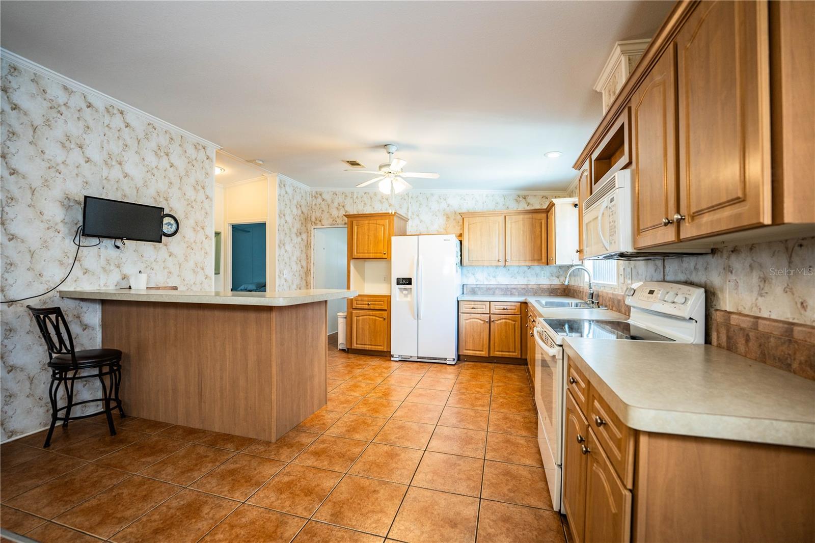 Image 15 of 73 For 55 Rosalie Oaks Boulevard