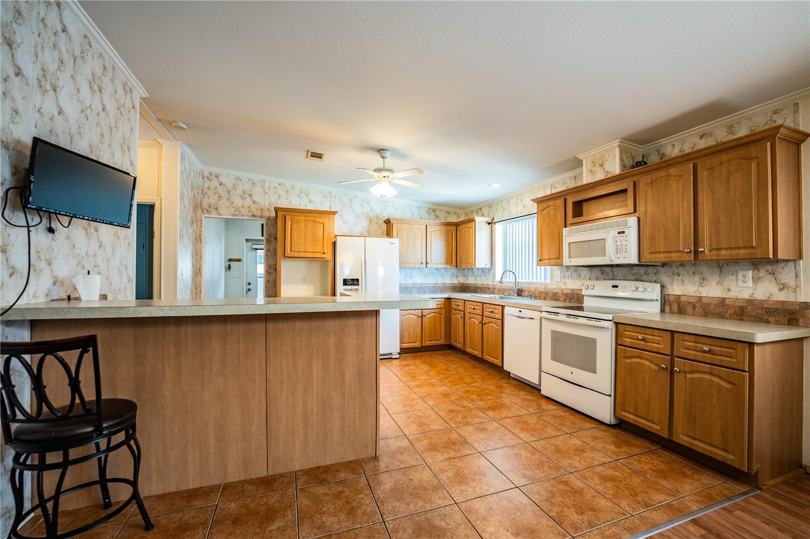 Image 20 of 73 For 55 Rosalie Oaks Boulevard