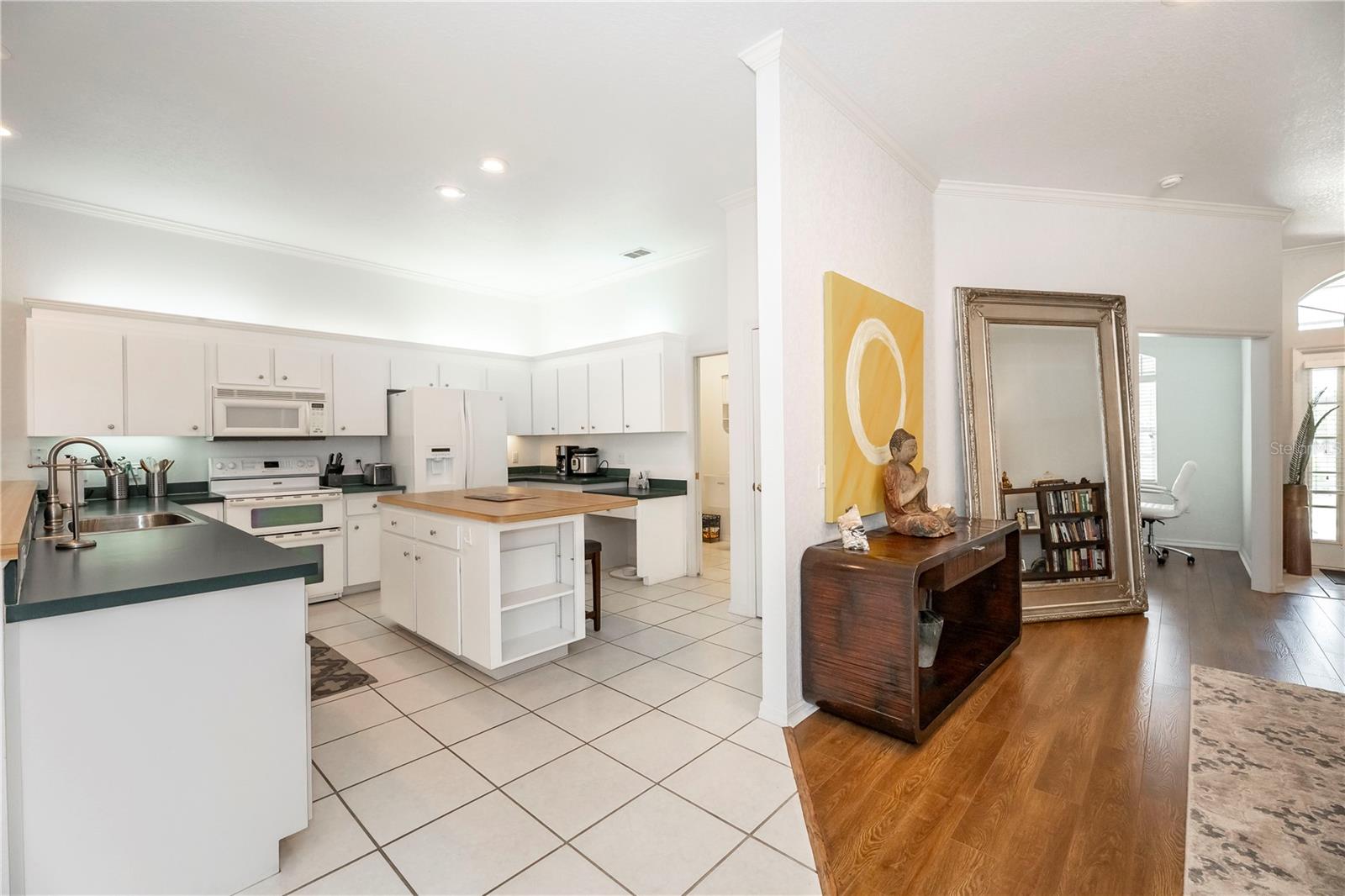 Image 16 of 69 For 5845 Danterbury Court