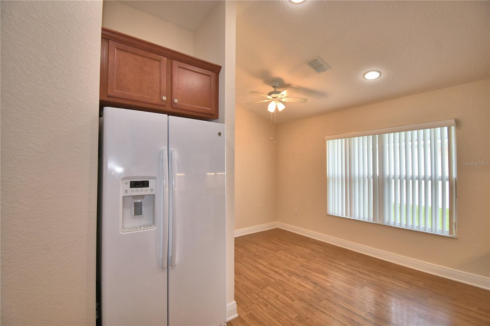 Image 11 of 70 For 6654 Crescent Loop