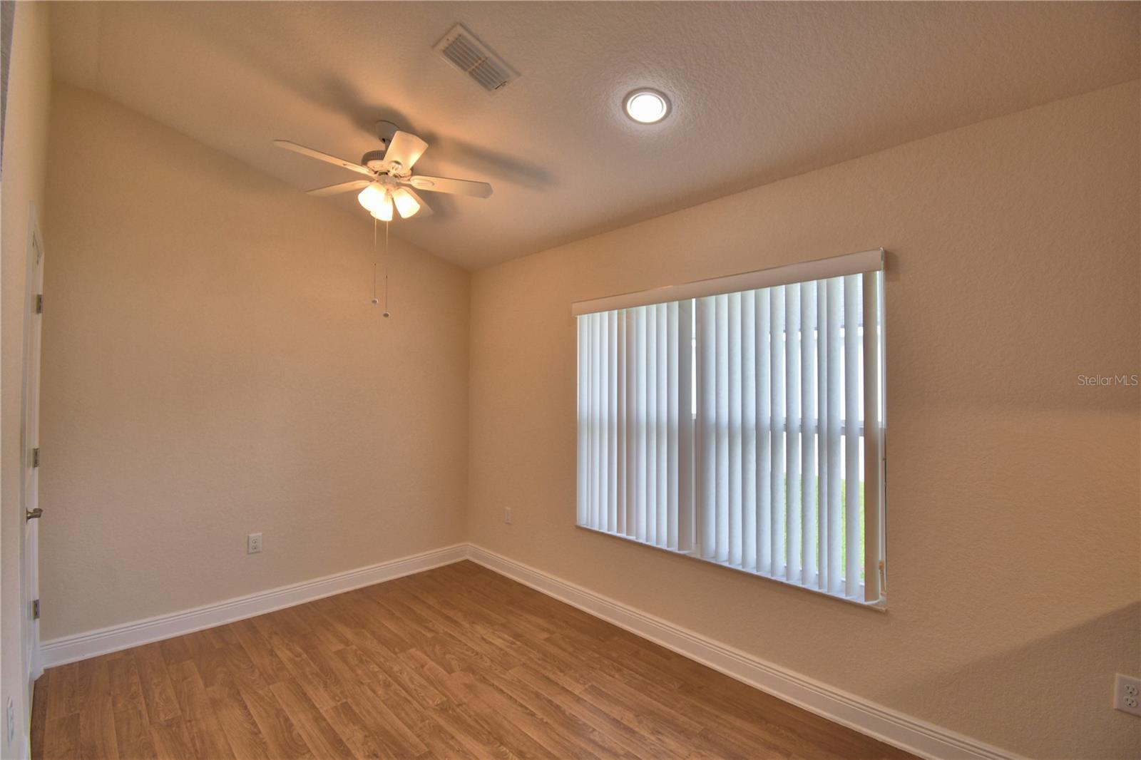 Image 12 of 70 For 6654 Crescent Loop