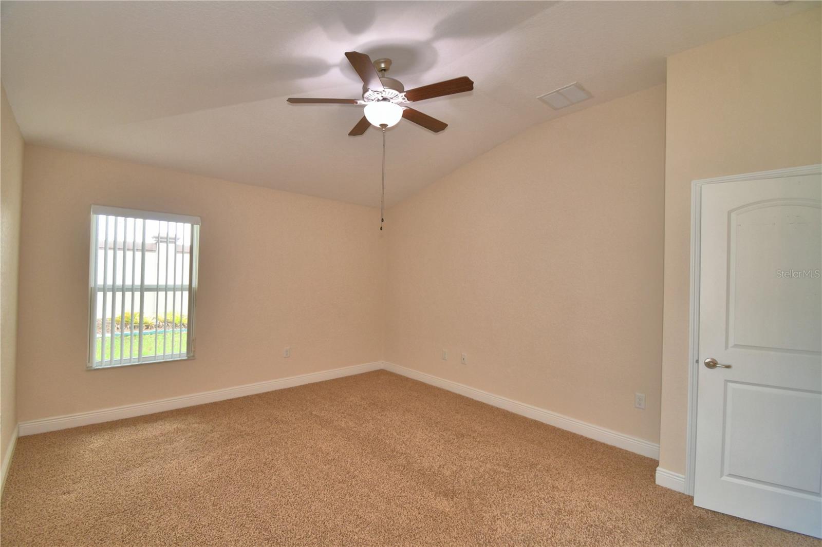Image 47 of 70 For 6654 Crescent Loop