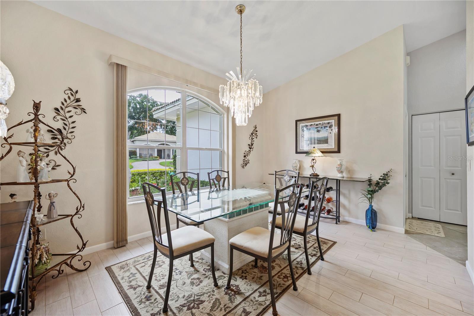 Image 11 of 41 For 202 Golf Aire Boulevard