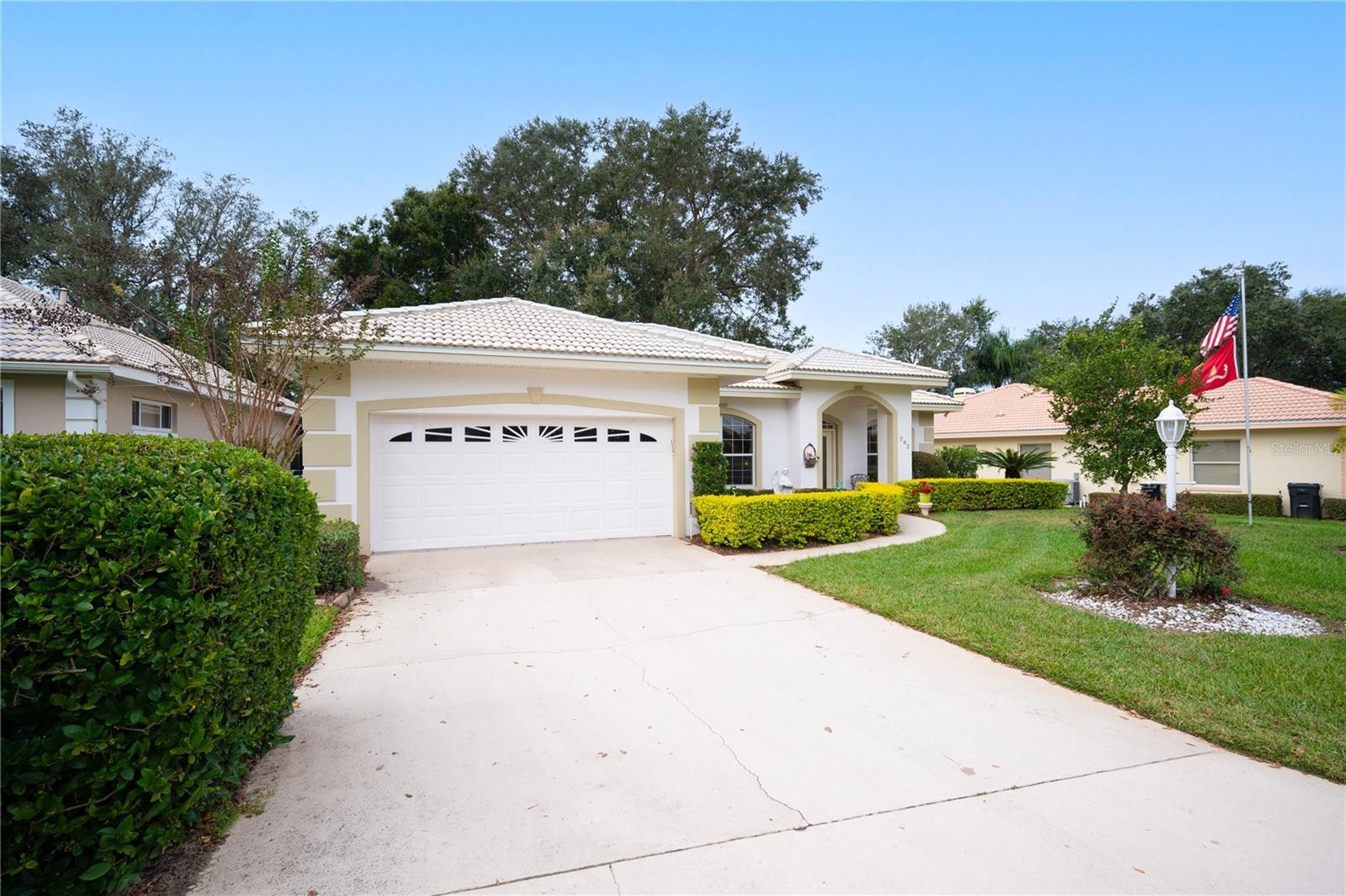 Image 9 of 41 For 202 Golf Aire Boulevard