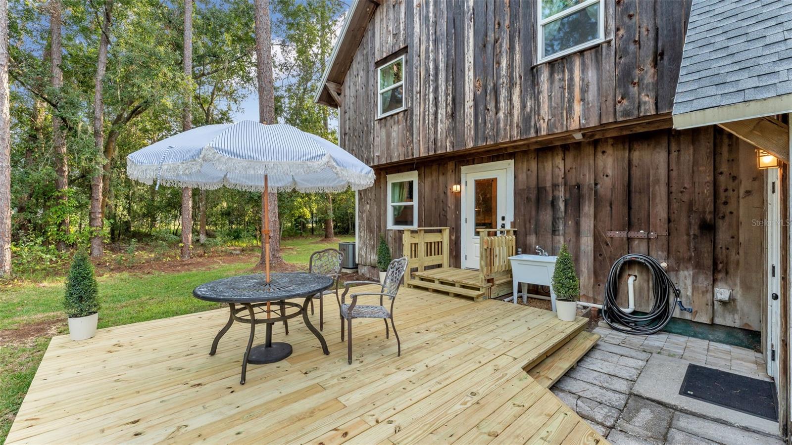 Image 33 of 46 For 9133 Pine Tree Drive