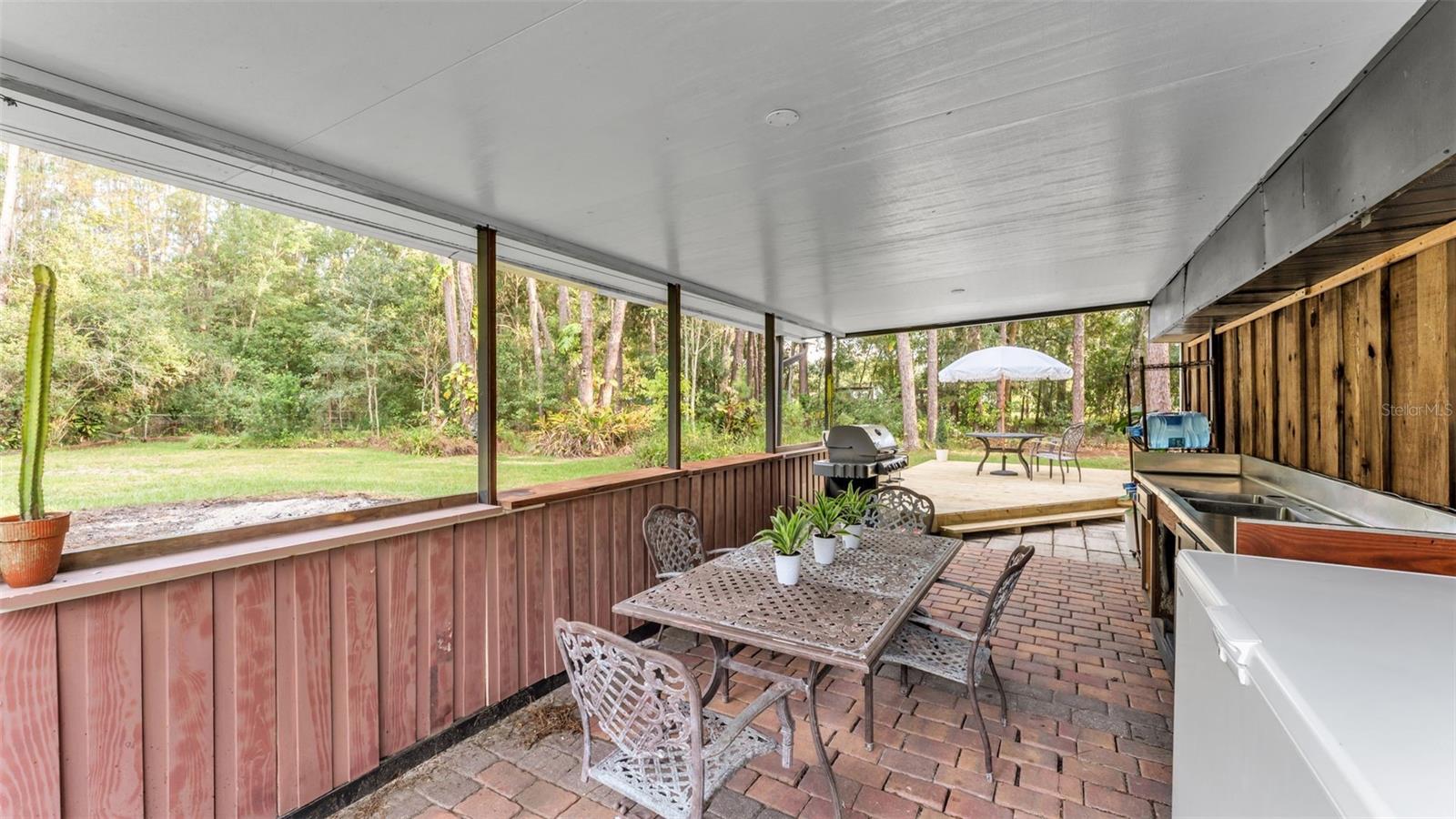 Image 34 of 46 For 9133 Pine Tree Drive