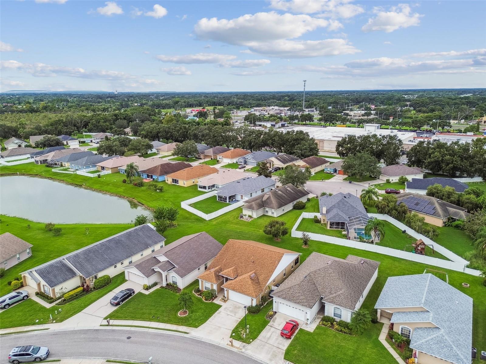 Image 28 of 33 For 6845 Shimmering Drive