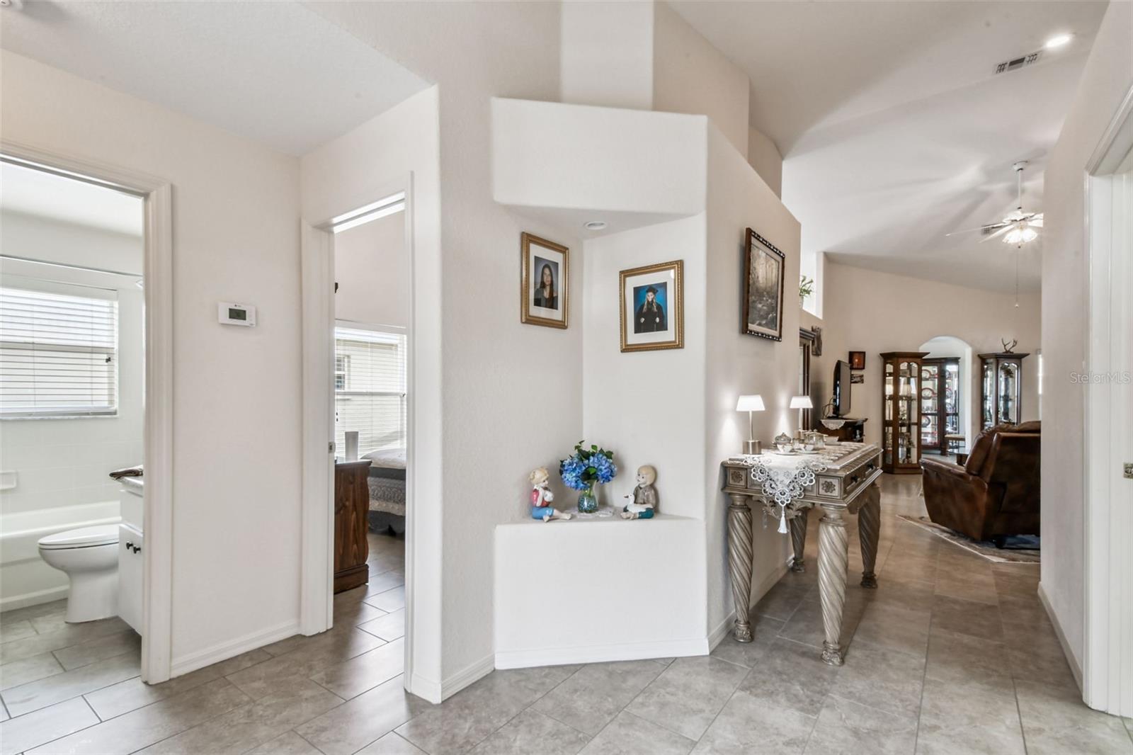 Image 3 of 33 For 6845 Shimmering Drive