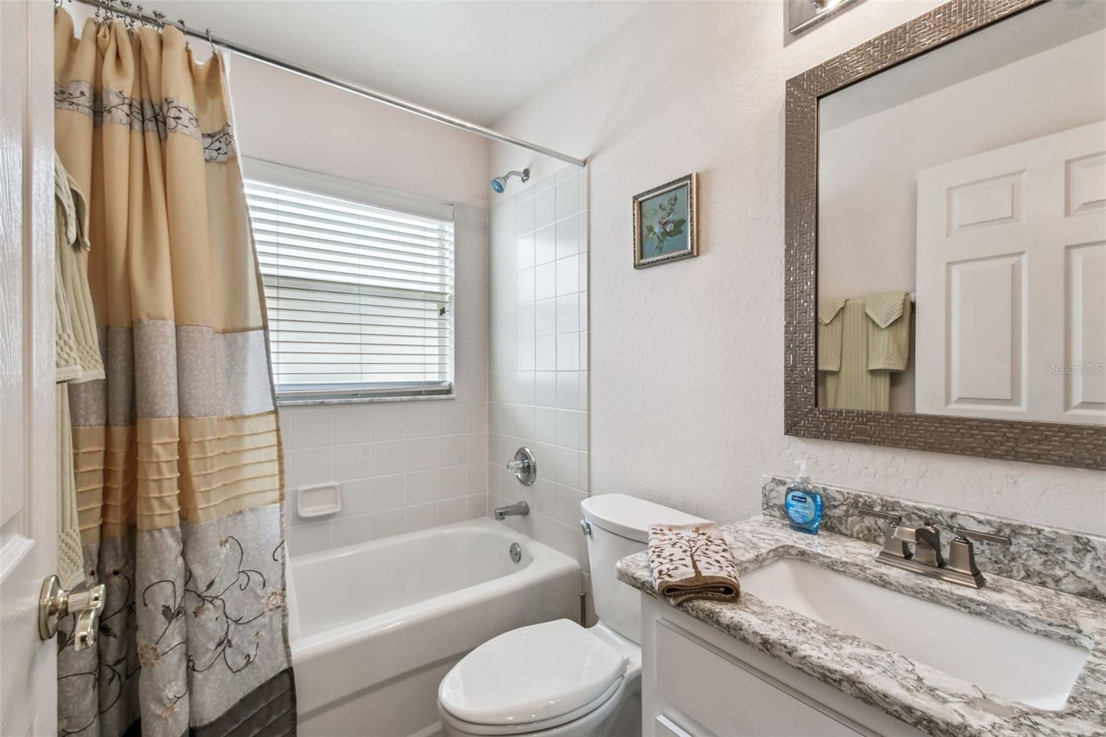 Image 5 of 33 For 6845 Shimmering Drive