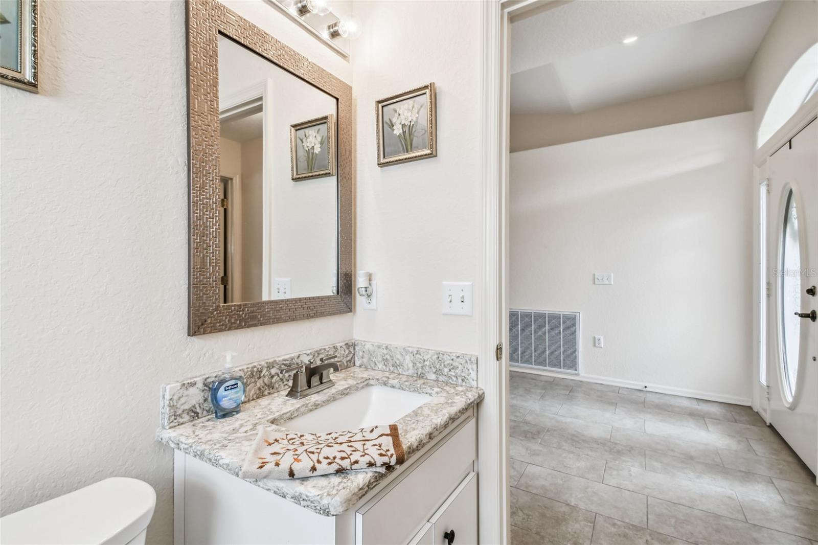 Image 6 of 33 For 6845 Shimmering Drive