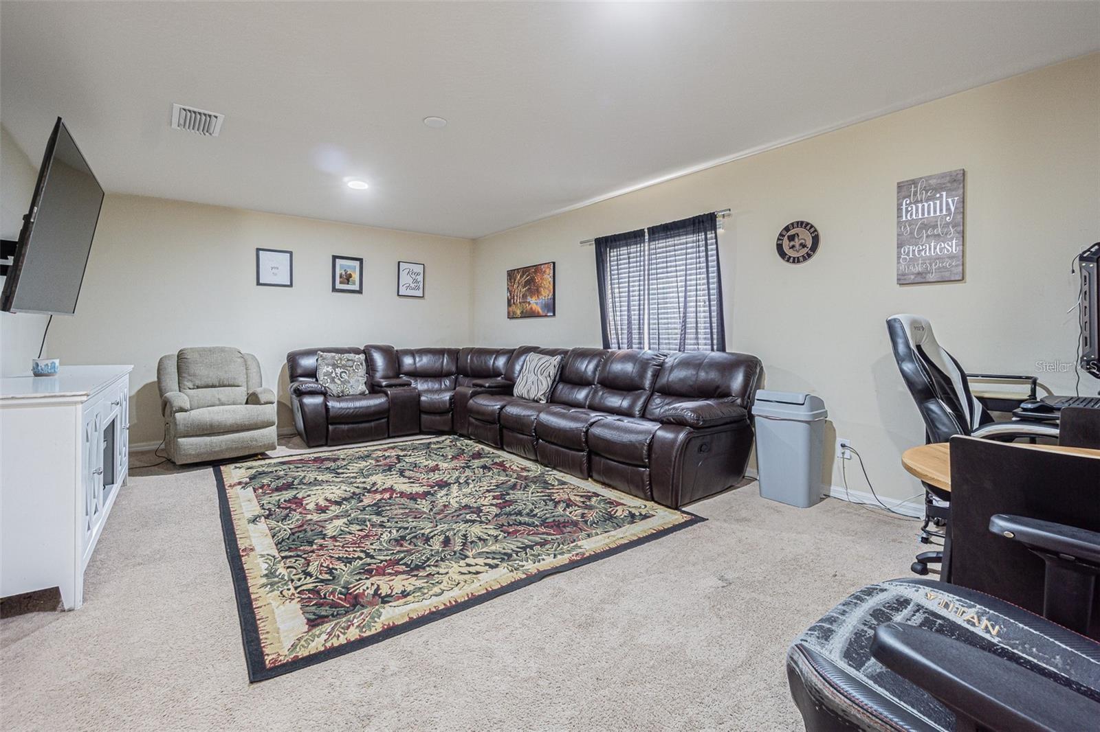 Image 12 of 21 For 229 Oak Landing Lane