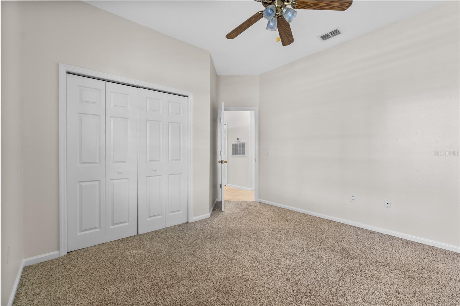 Image 27 of 38 For 332 Enclave Drive