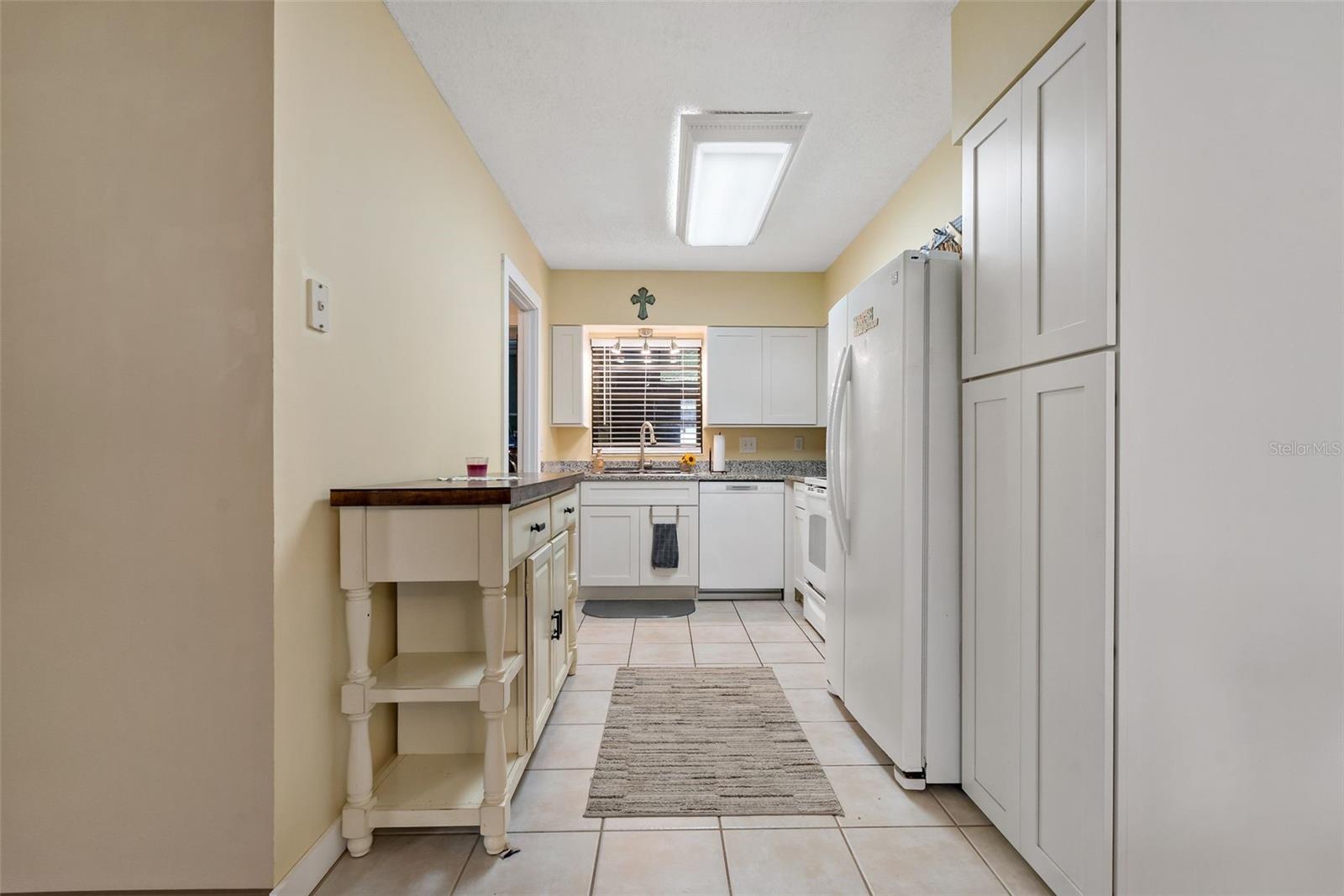 Image 12 of 42 For 1005 Vermont Street