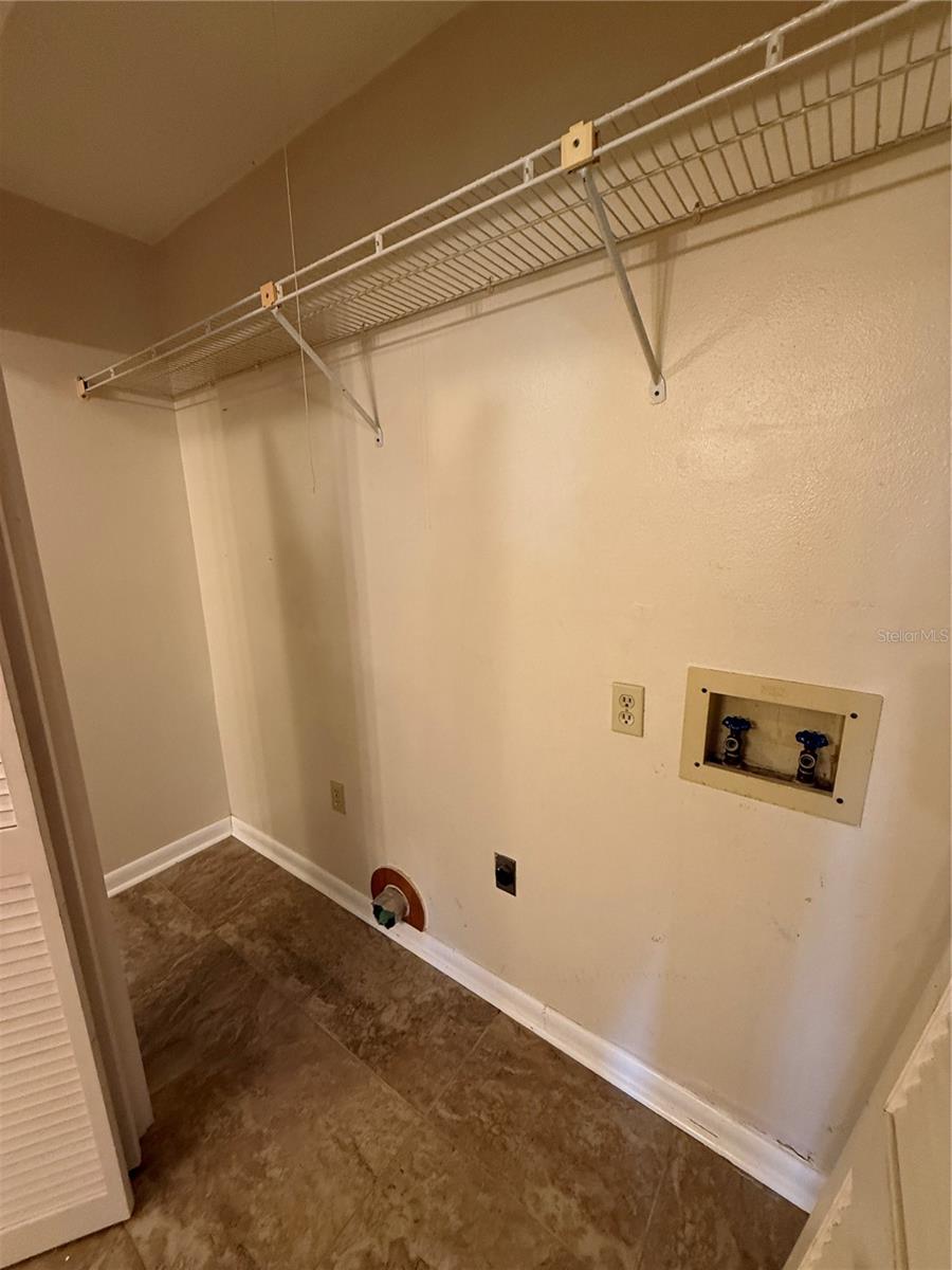 Image 18 of 20 For 2824 Avenue G Nw