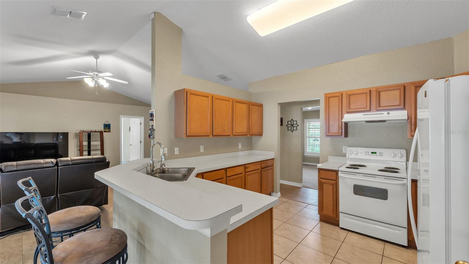 Image 8 of 48 For 2756 Highlands Creek Drive