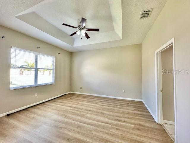 Image 13 of 28 For 6216 Alamanda Hills Boulevard