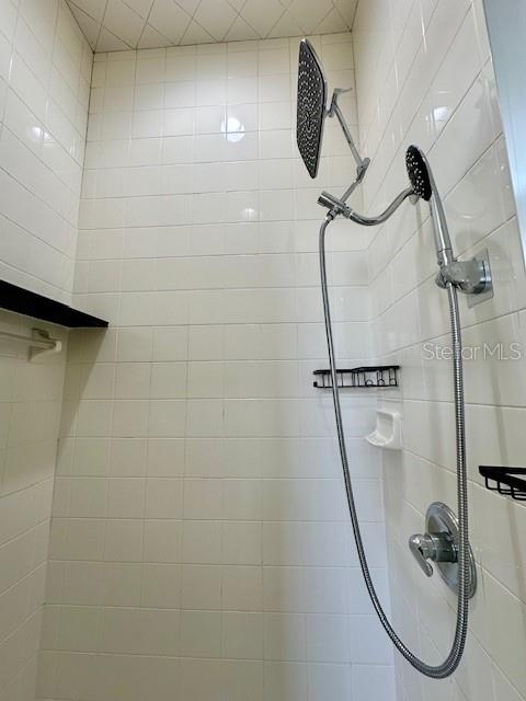 Image 17 of 28 For 6216 Alamanda Hills Boulevard