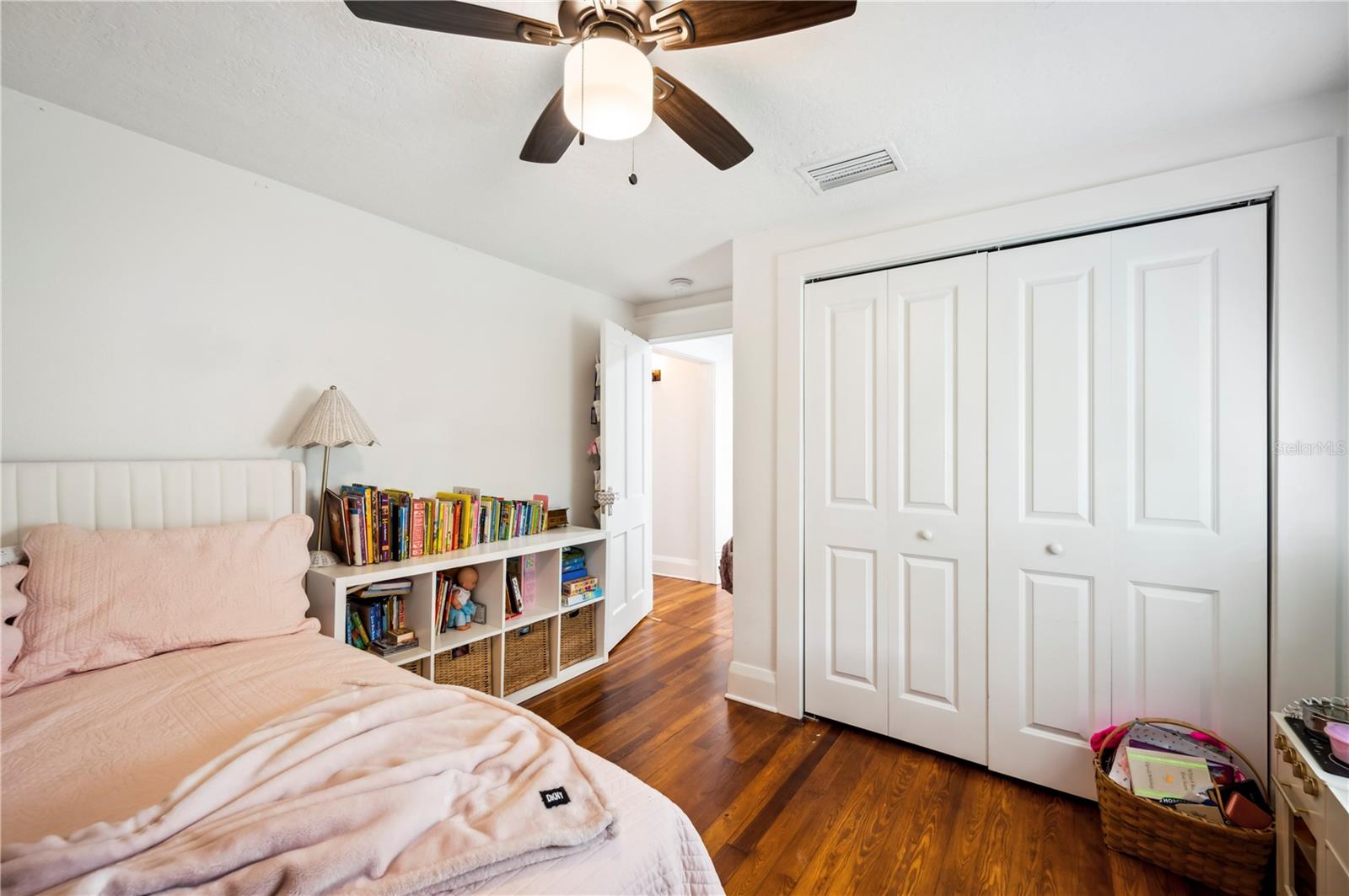 Image 29 of 53 For 823 Palmetto Street