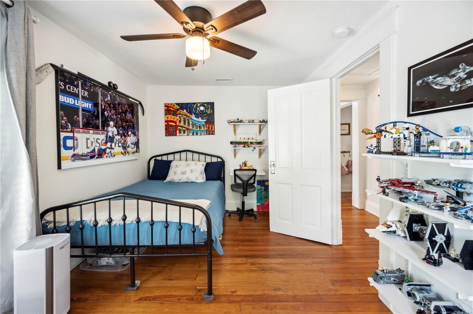 Image 31 of 53 For 823 Palmetto Street