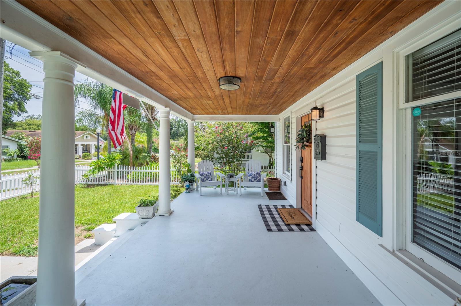 Image 4 of 53 For 823 Palmetto Street