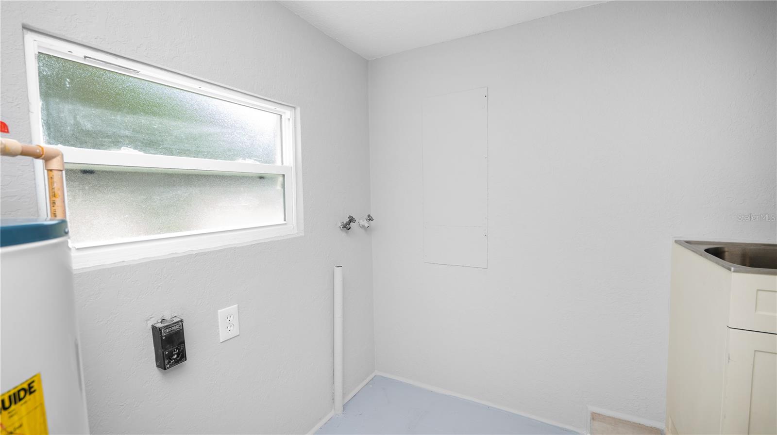 Image 21 of 60 For 736 Lake Wales Road S
