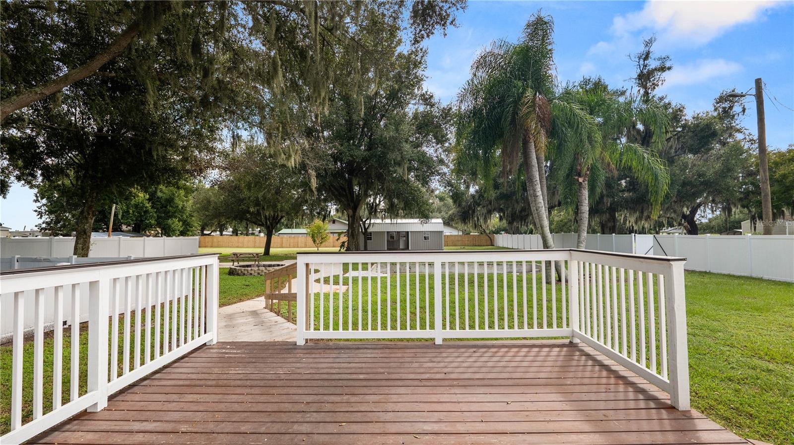 Image 49 of 60 For 736 Lake Wales Road S
