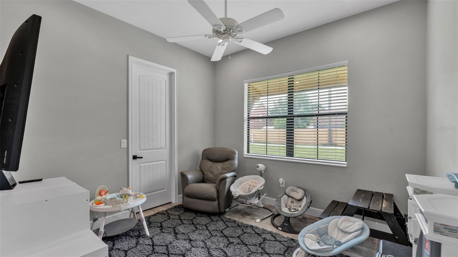 Image 4 of 59 For 1740 Seminole Avenue