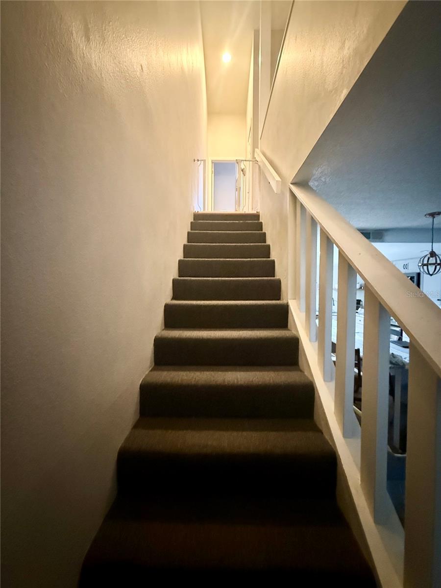 Image 16 of 39 For 1920 Whitney Way