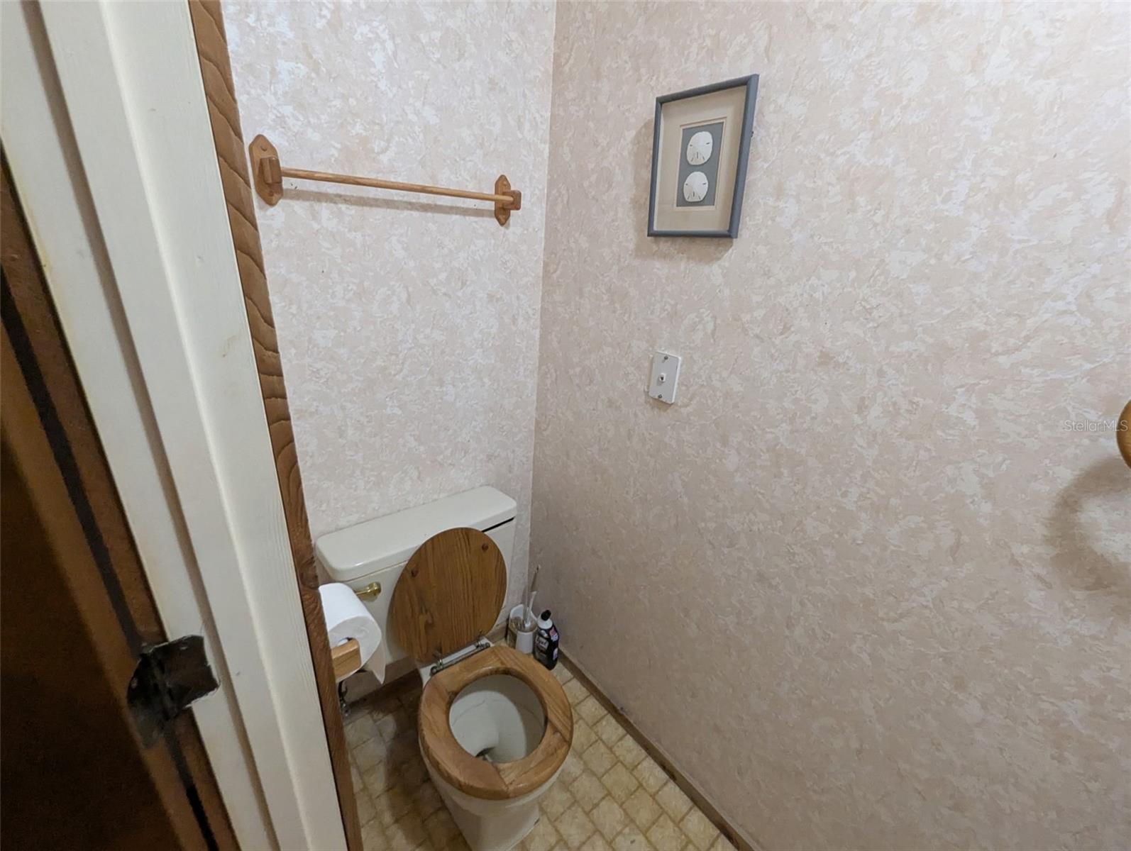 Image 18 of 62 For 4212 Homewood Lane