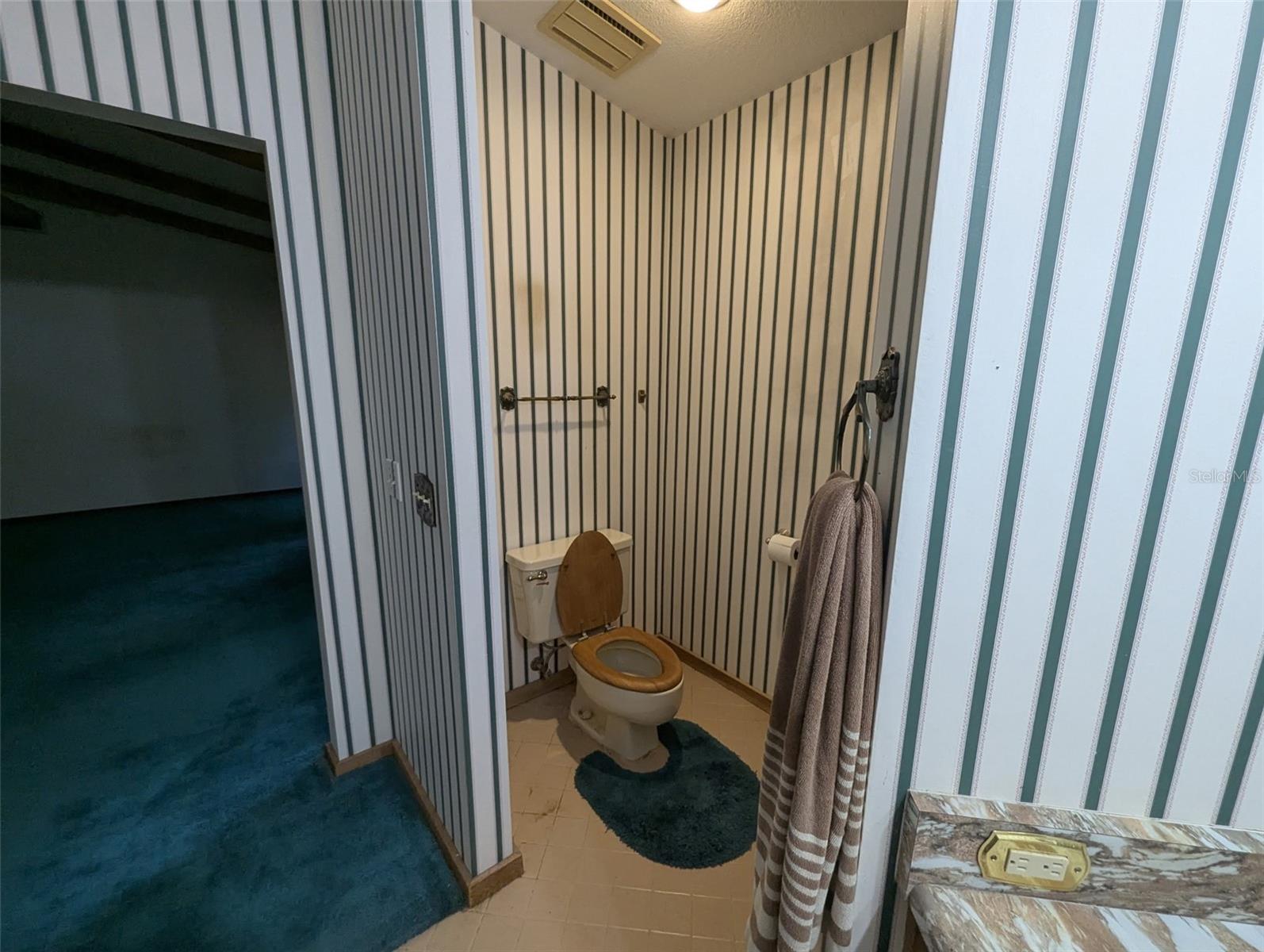 Image 37 of 62 For 4212 Homewood Lane
