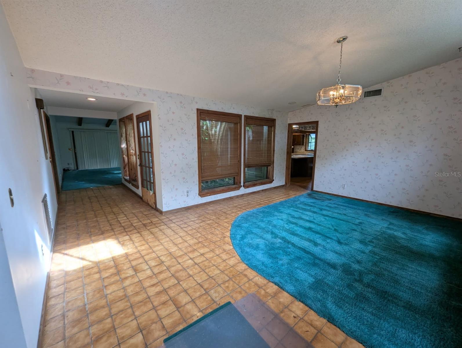 Image 4 of 62 For 4212 Homewood Lane