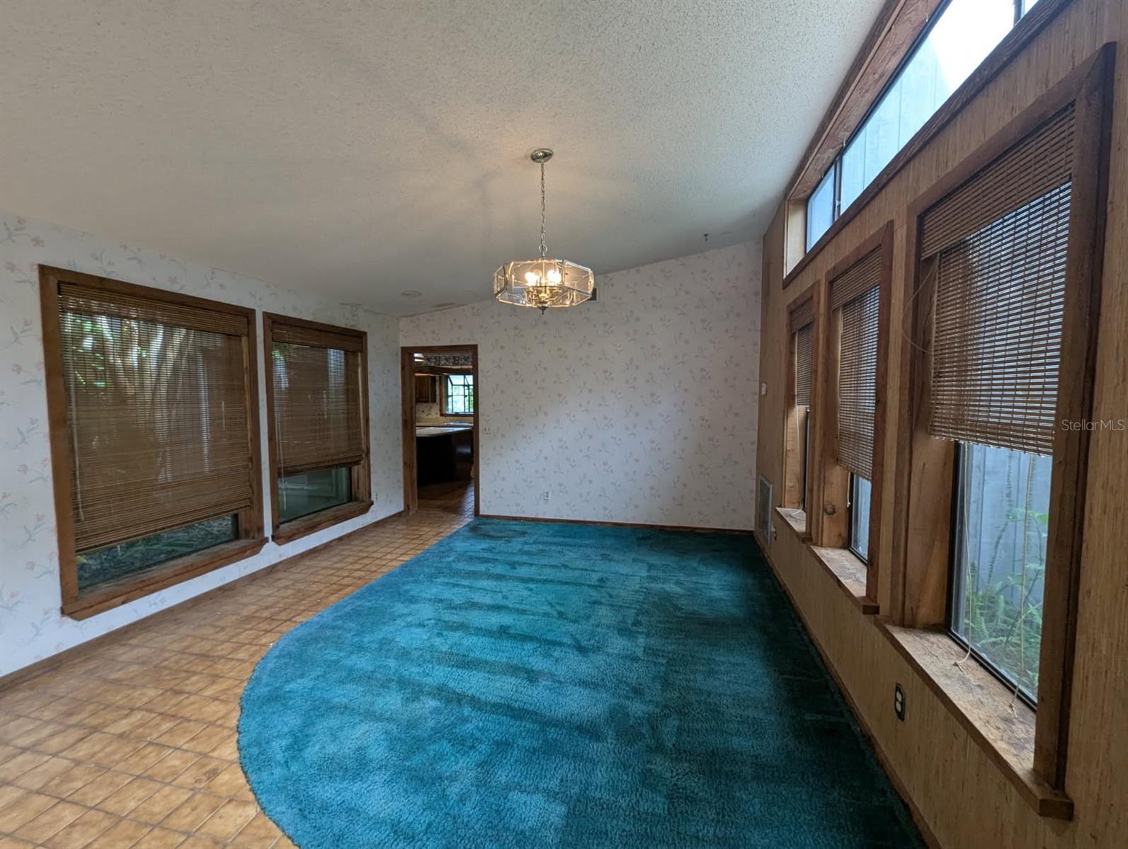 Image 5 of 62 For 4212 Homewood Lane