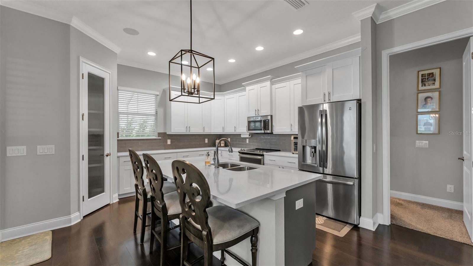 Image 13 of 67 For 539 Waterfern Trail Drive