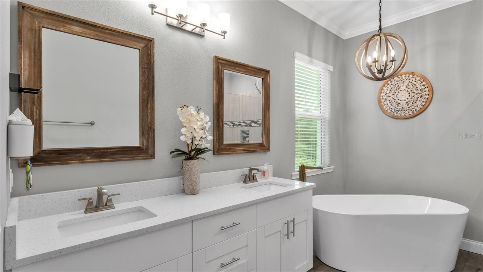 Image 23 of 67 For 539 Waterfern Trail Drive