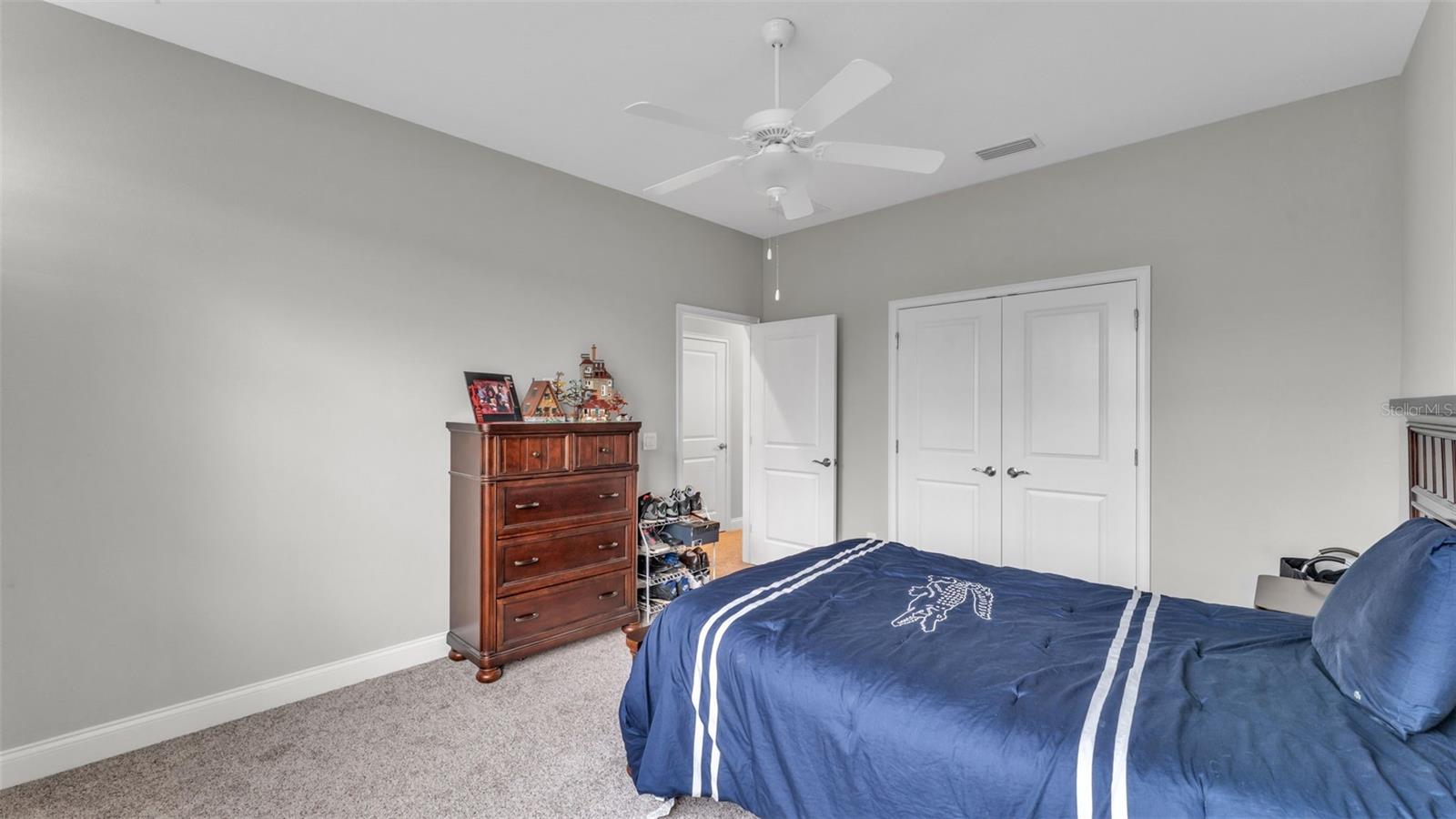Image 32 of 67 For 539 Waterfern Trail Drive