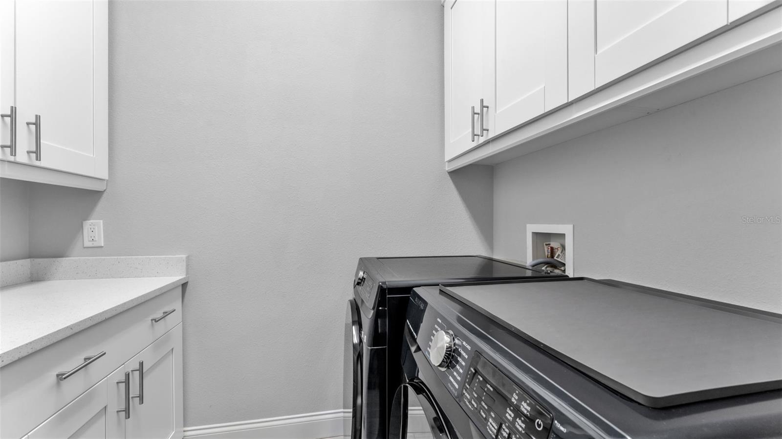 Image 37 of 67 For 539 Waterfern Trail Drive
