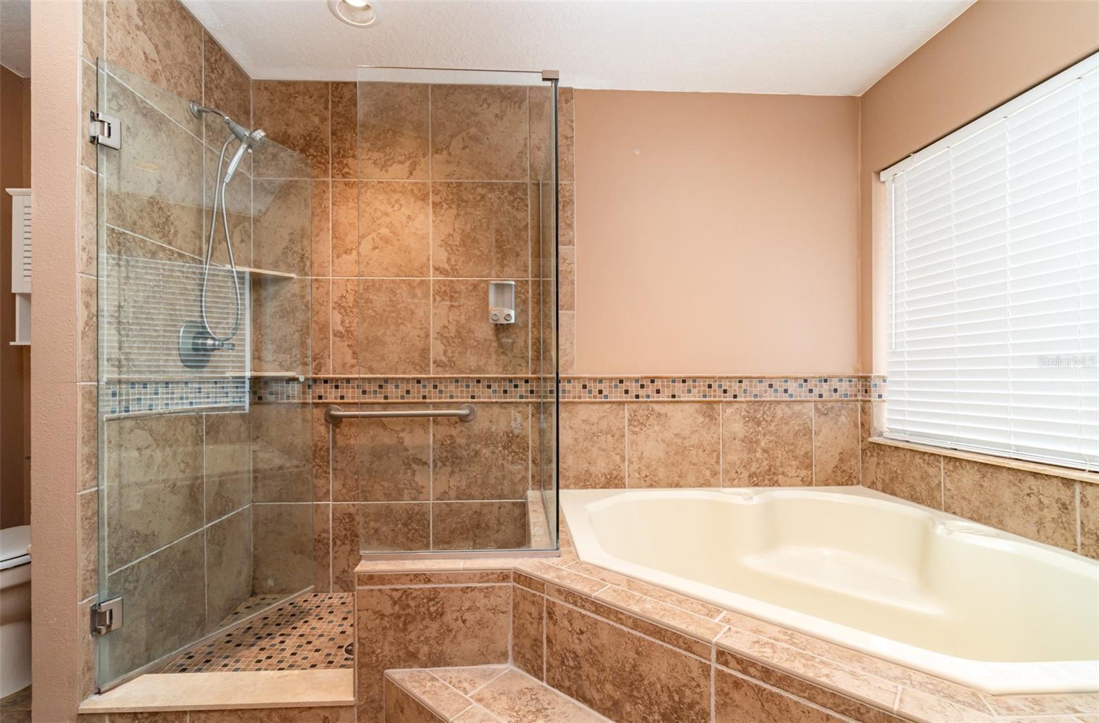 Image 10 of 43 For 6901 Hayter Drive