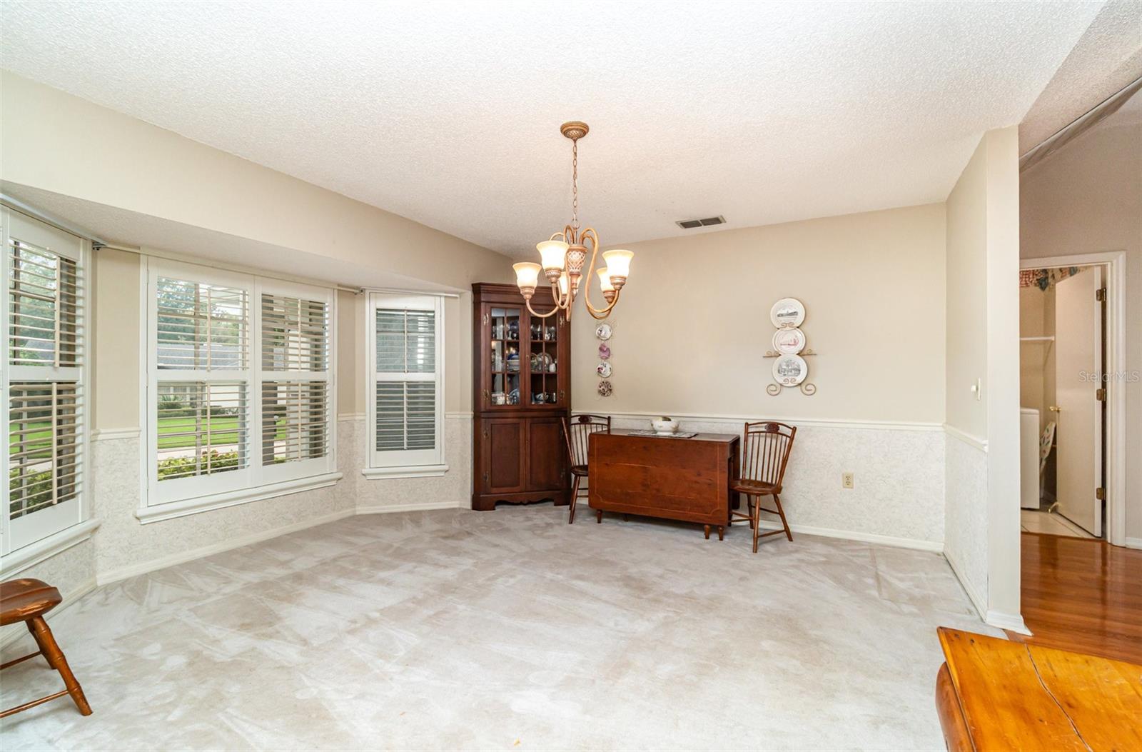 Image 20 of 43 For 6901 Hayter Drive