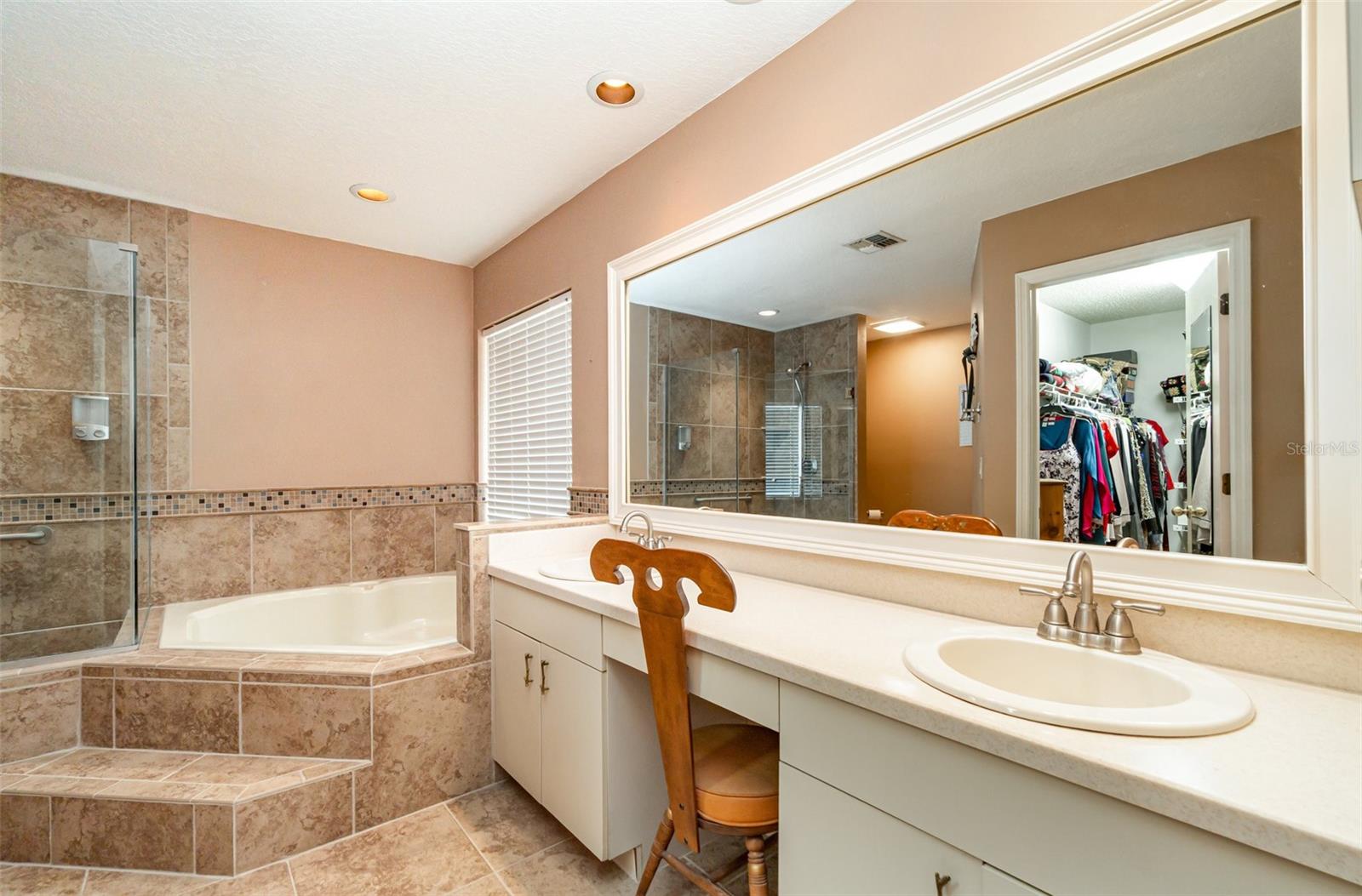 Image 9 of 43 For 6901 Hayter Drive