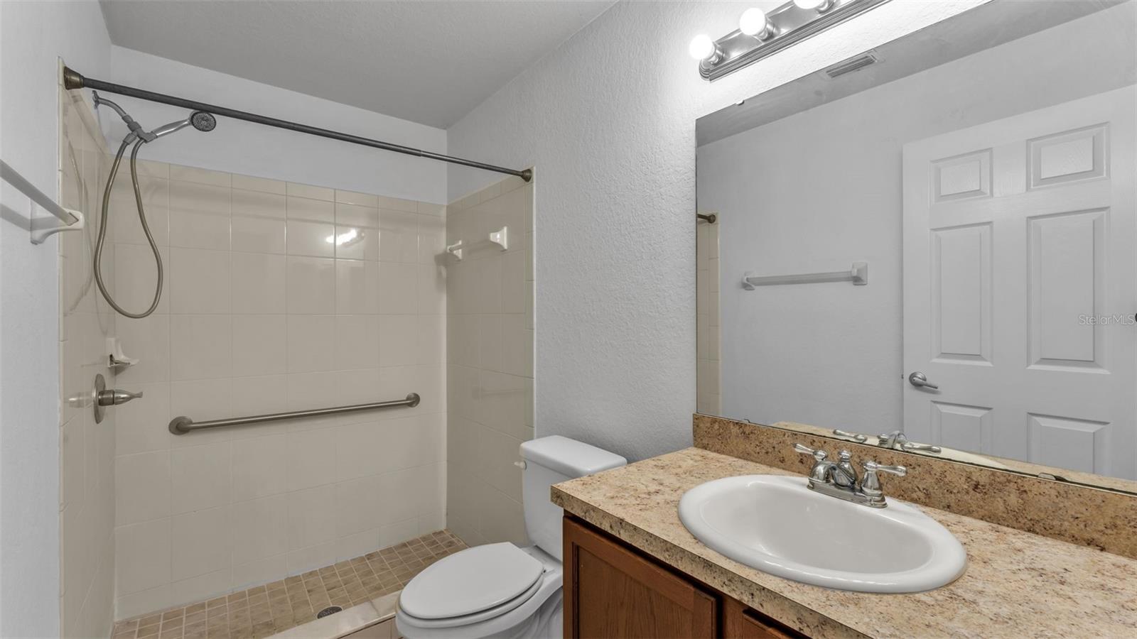 Image 22 of 34 For 749 Overlook Grove Drive