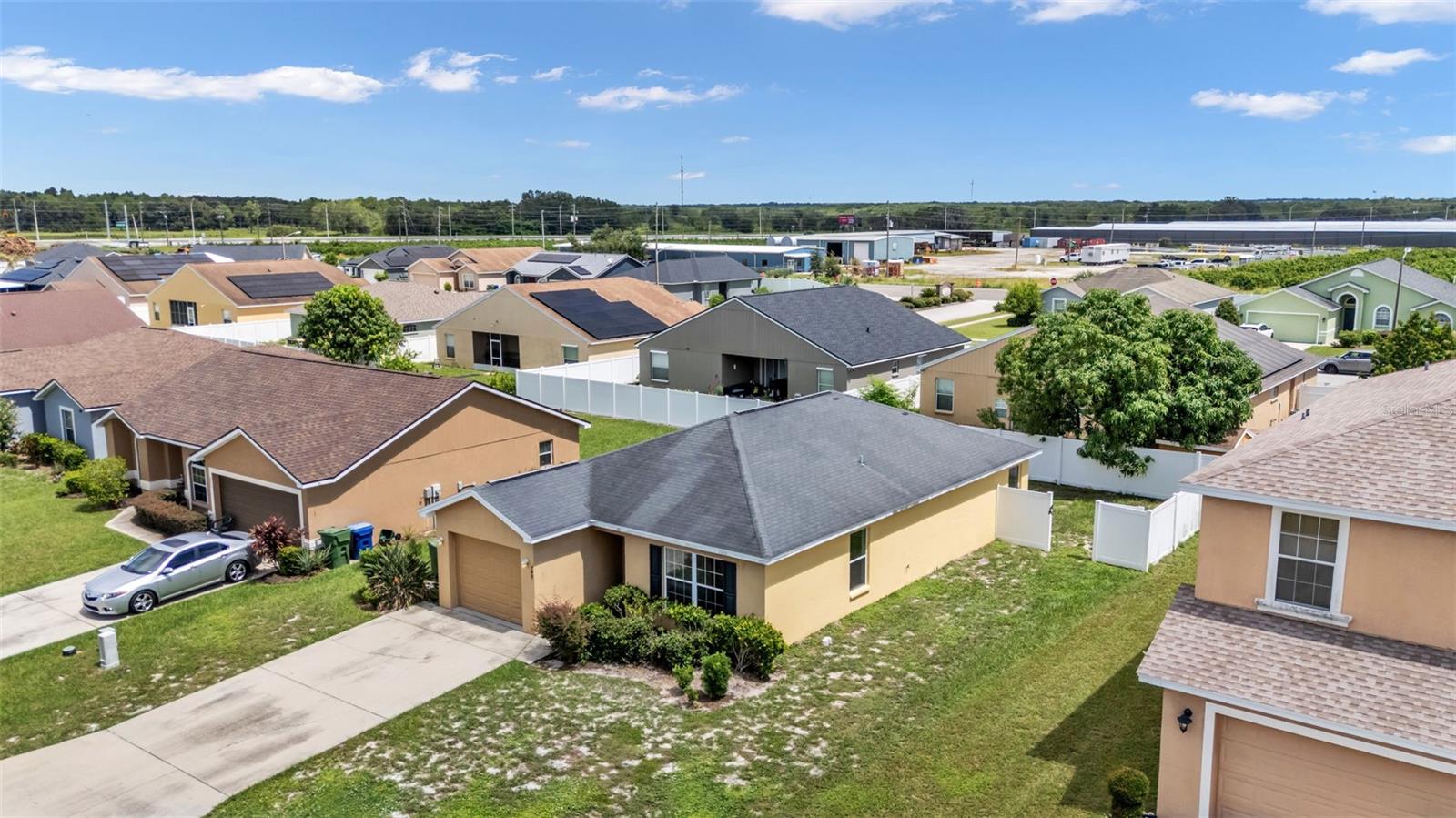 Image 27 of 34 For 749 Overlook Grove Drive