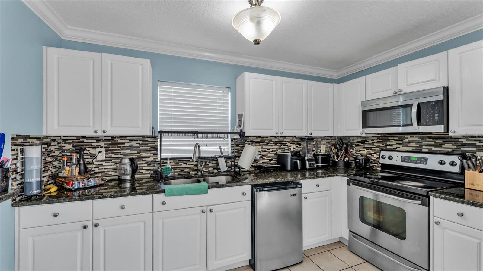 Image 6 of 26 For 1012 10th Street
