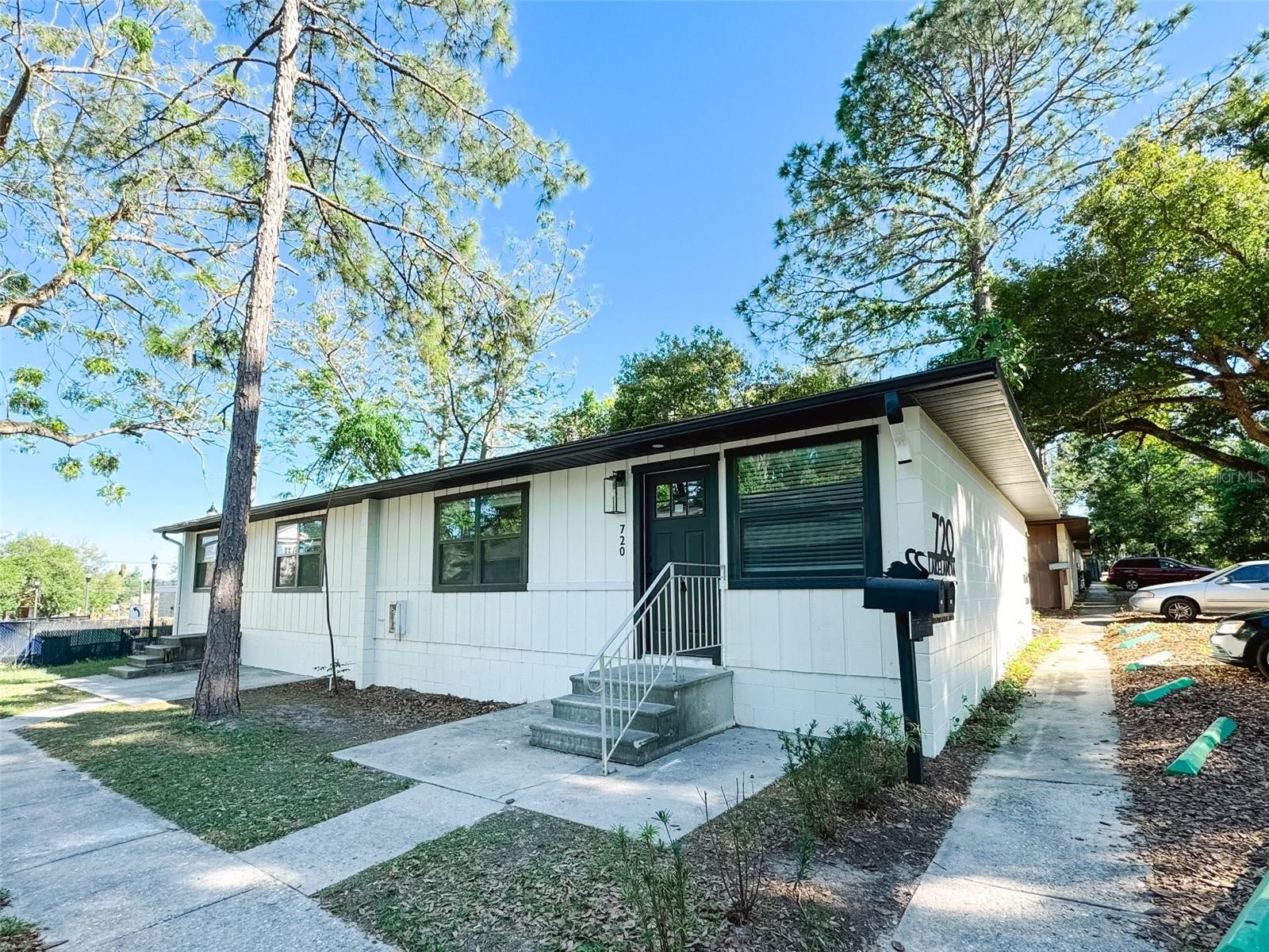 Details for 720 Angelina Lane, LAKELAND, FL 33801