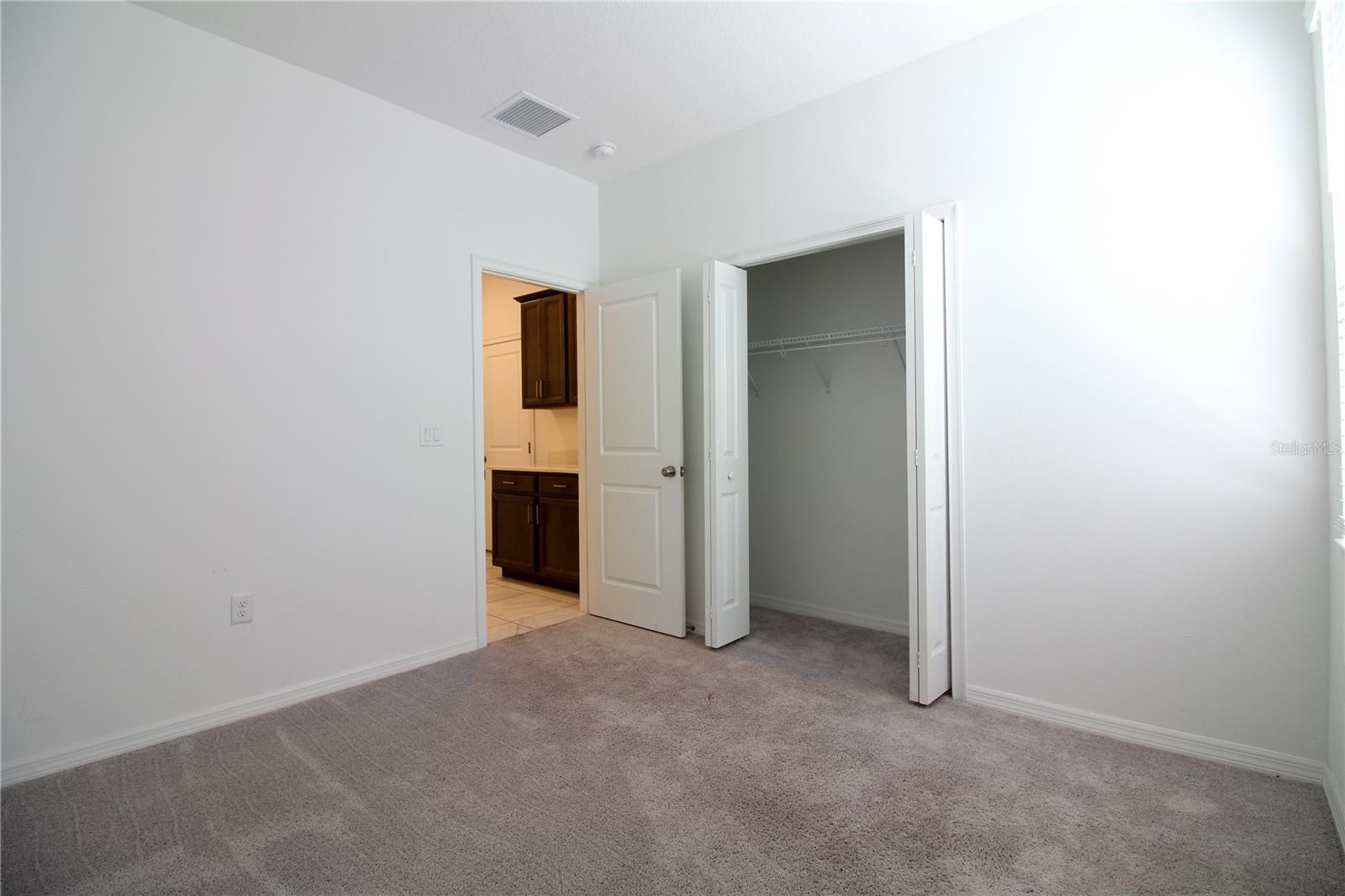 Image 16 of 41 For 6240 Great Bear Drive