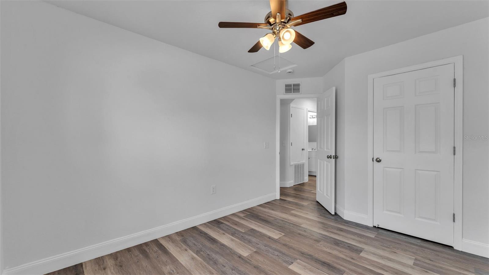Image 22 of 27 For 621 Hartsell Avenue