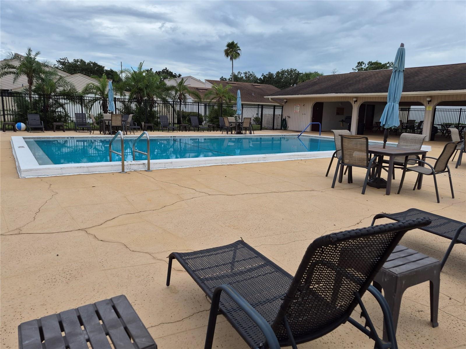 Image 16 of 16 For 3936 Oak Loop 7